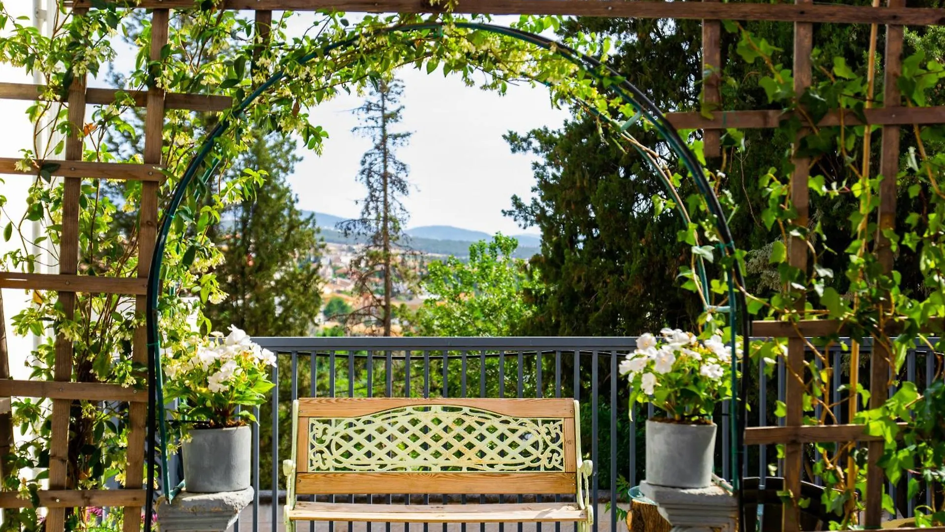 Apartamento Amplio Con Gran Terraza Y Vistas Monachil