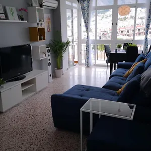 https://precioso-apartamento-nerja.1costadelsol.com
